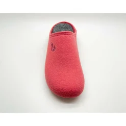 PET Slipper