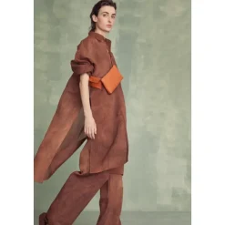 Petra, orangefarbene Gürteltasche aus Leder