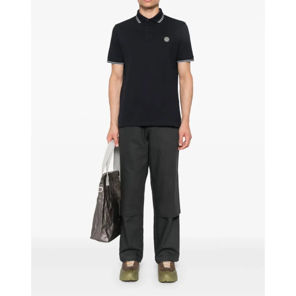 Polo-Shirt mit Streifendetails