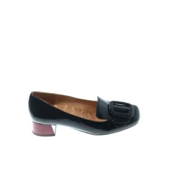 Pumps aus Lackleder
