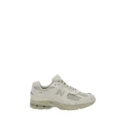 2002R Sneaker