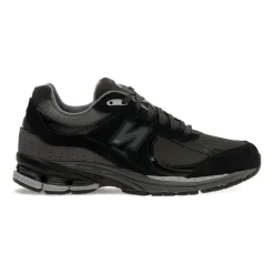2002R Sneakers