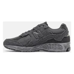 2002R Sneakers