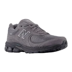 2002R Sneakers