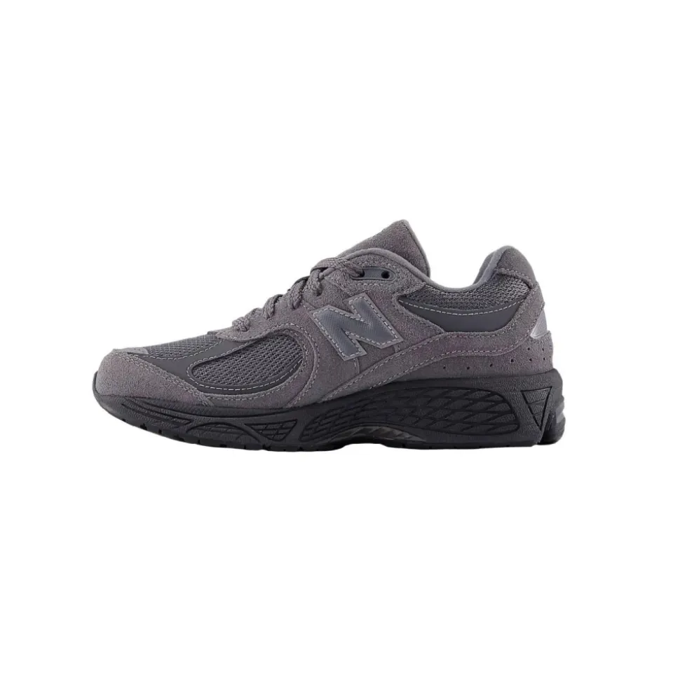 2002R Sneakers