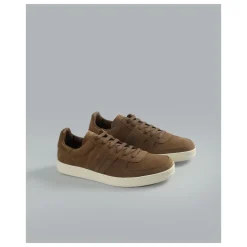 Radcliffe Sneakers