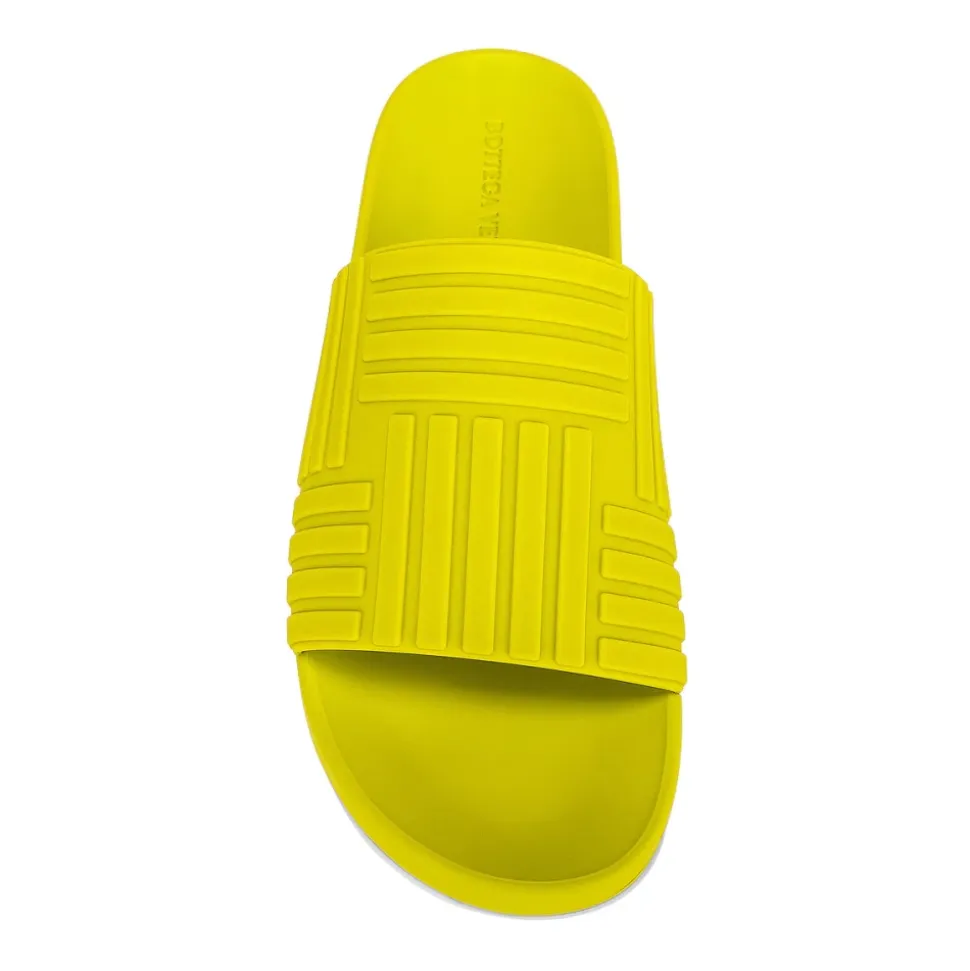 Resort Sponge Slide