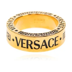 Ring mit graviertem Logo