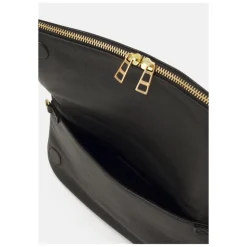 Rock Clutch