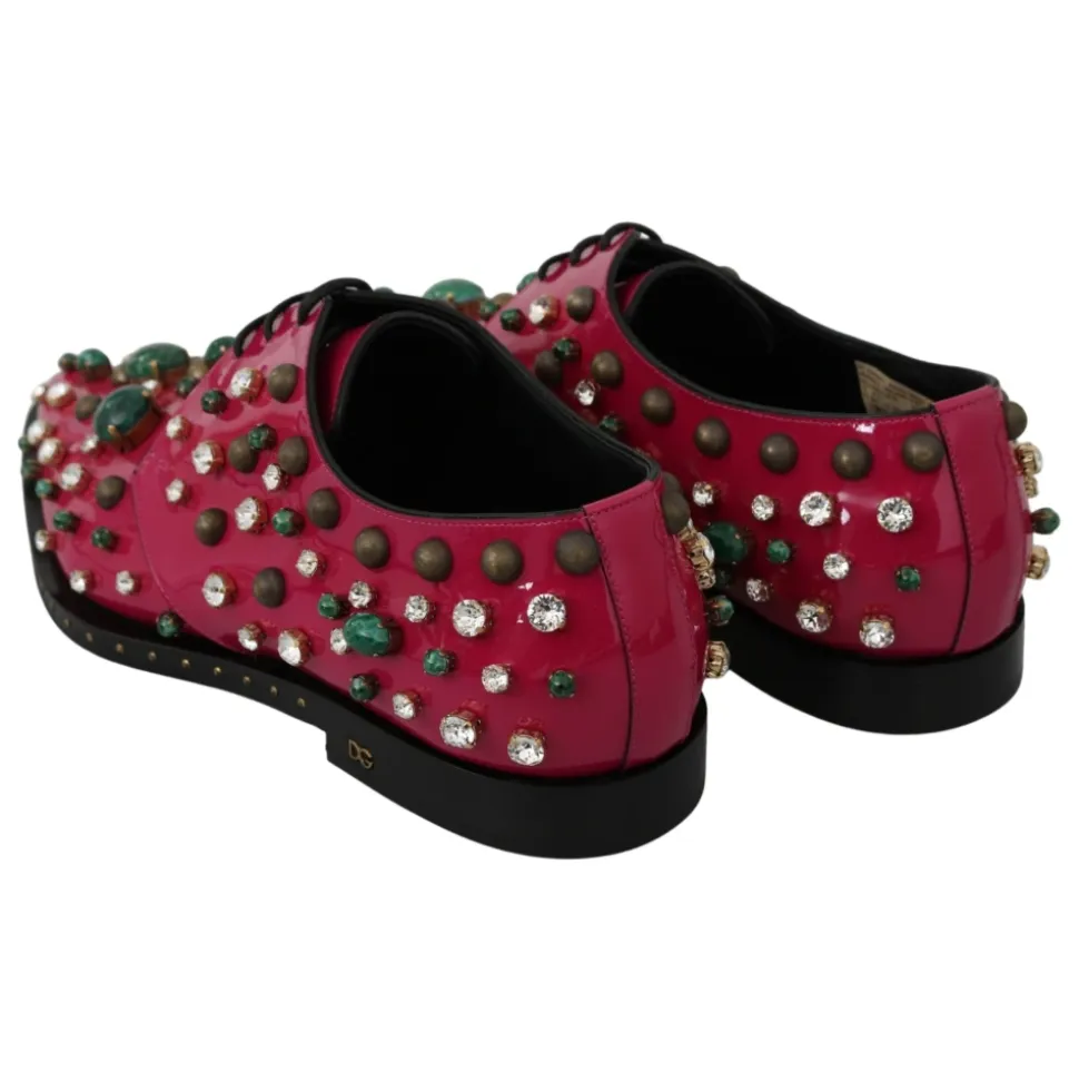 Rosa Kristall Lederkleid Brogue Schuhe