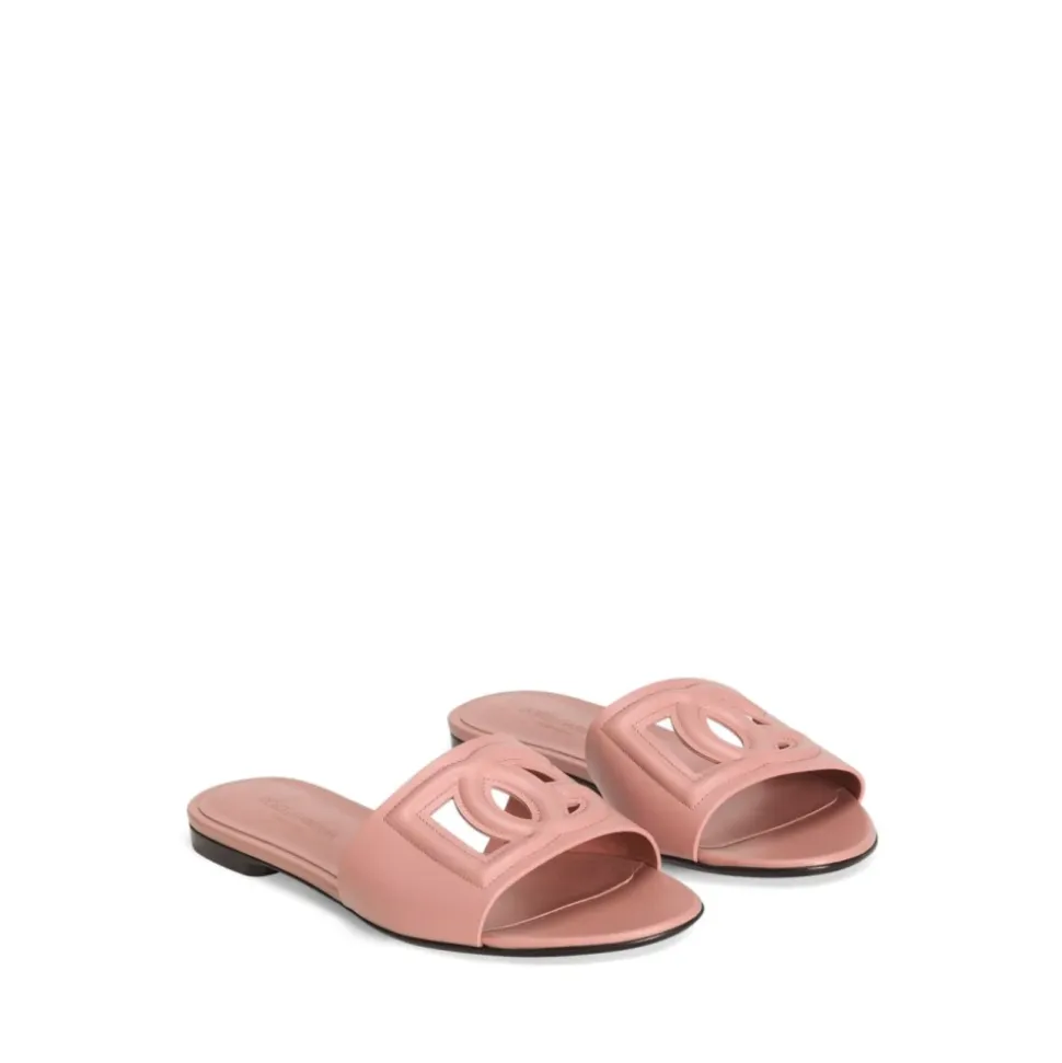 Rosa Sandalen mit Ausschnitten