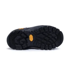 Rote Trekking Schuhe