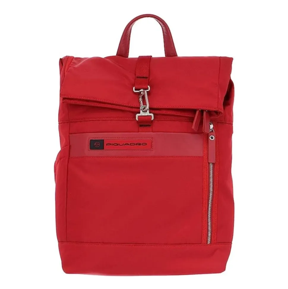 Roter Rucksack aus recyceltem technischem Stoff