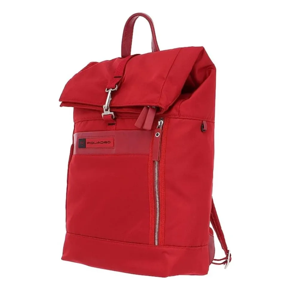 Roter Rucksack aus recyceltem technischem Stoff