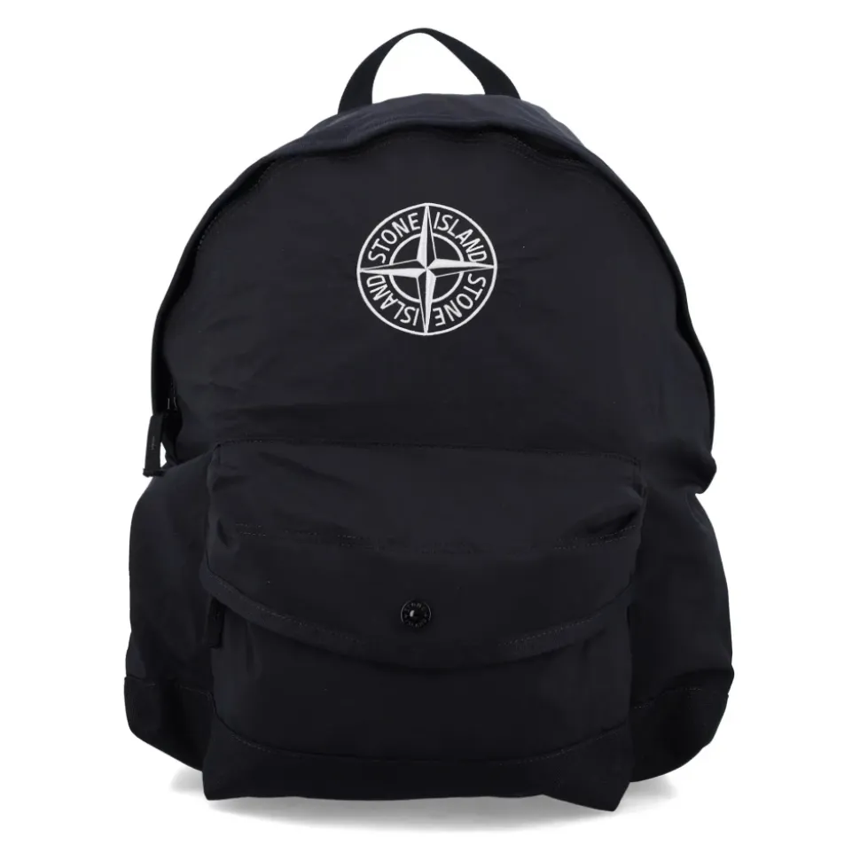 Rucksack mit gepolsterten Trägern und Taschen