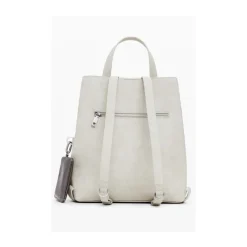 Schicker Beiger Damenrucksack mit Nieten