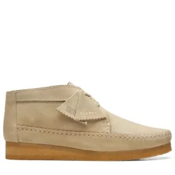 Schnürschuhe