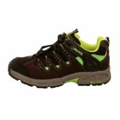 Schnürschuhe