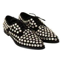 Schnürschuhe