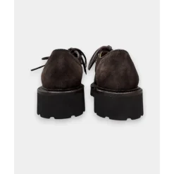 Schnürschuhe