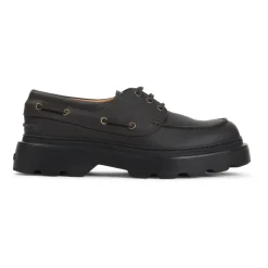 Schnürschuhe mit niedrigem Absatz
