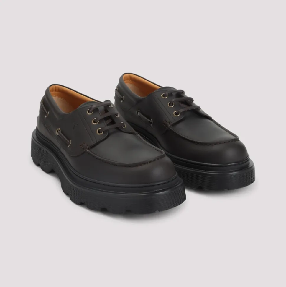 Schnürschuhe mit niedrigem Absatz