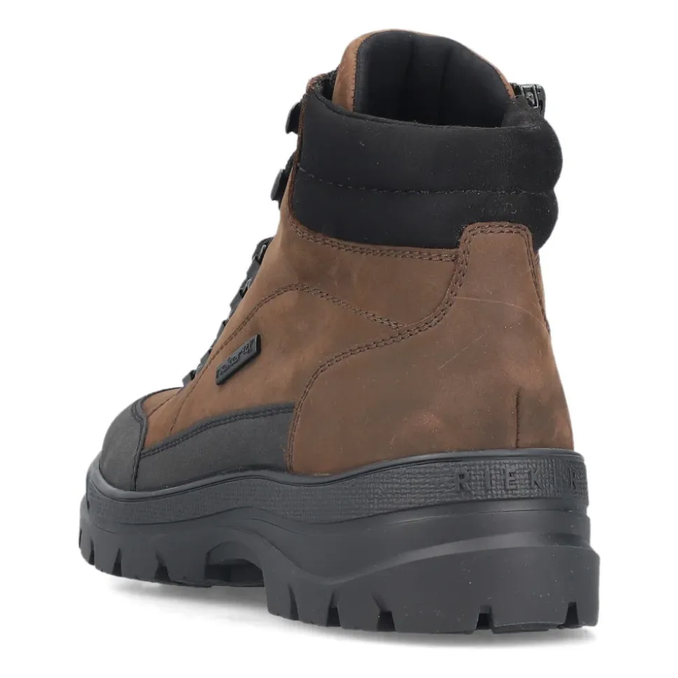 Schnürstiefel