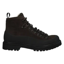 Schnürstiefel
