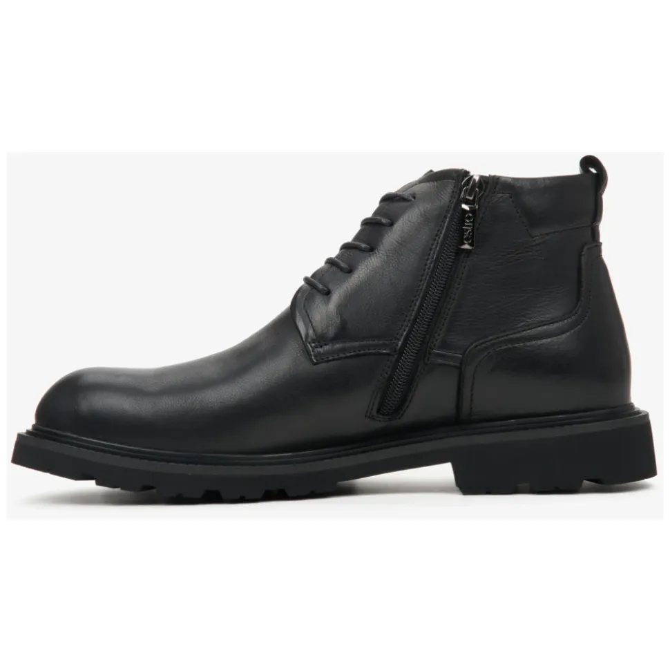 Schnürstiefeletten