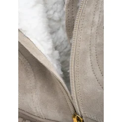 Schnür-Winterstiefel