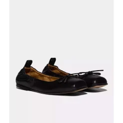 Schwarze Ballerinas mit Schleife