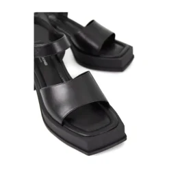 Schwarze flache Sandalen für Frauen