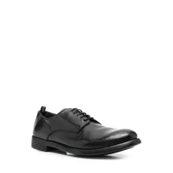 Schwarze flache Schuhe