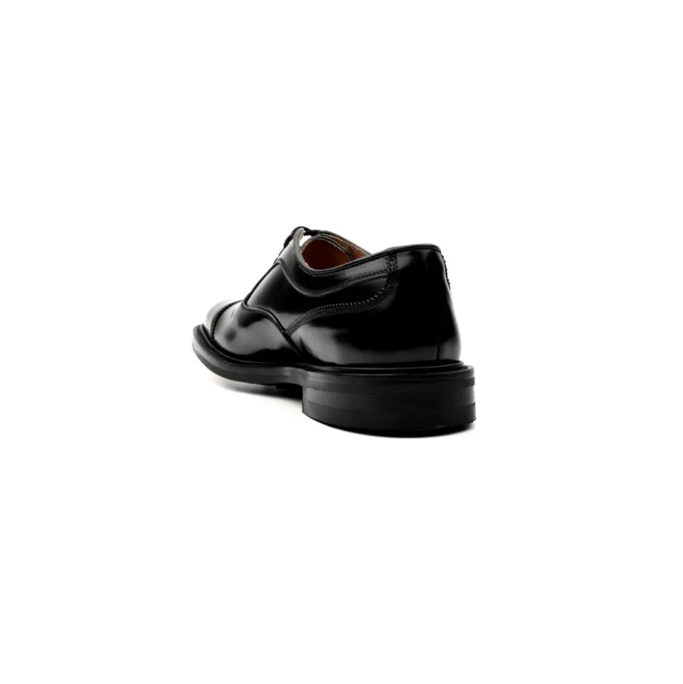 Schwarze flache Schuhe für Herren