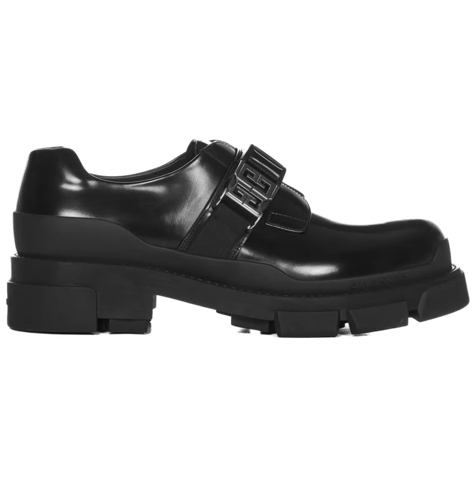 Schwarze flache Schuhe mit verstellbarem Riemen und 4G-Metallschnalle