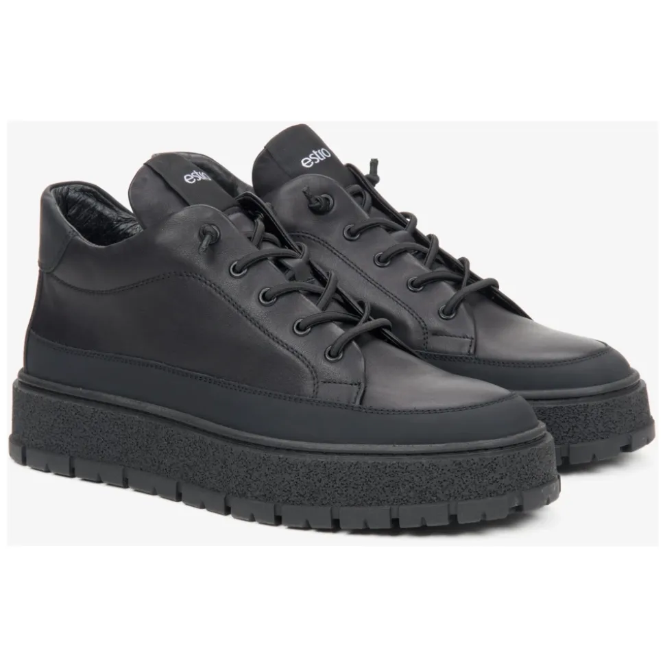 Schwarze High-Top Sneakers