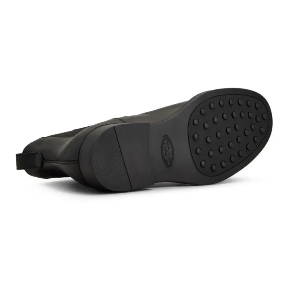 Schwarze Kalbsleder Stiefeletten Elastische Einsätze
