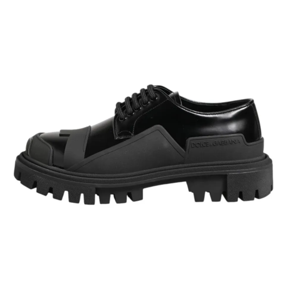 Schwarze Lackleder-Derby-Kleidschuhe