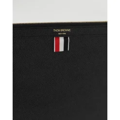 Schwarze Leder Zip Clutch