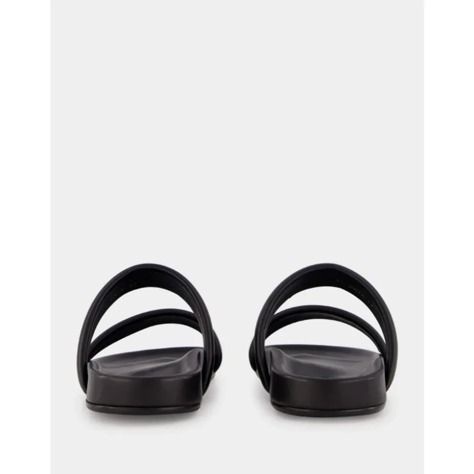Schwarze Ledersandalen