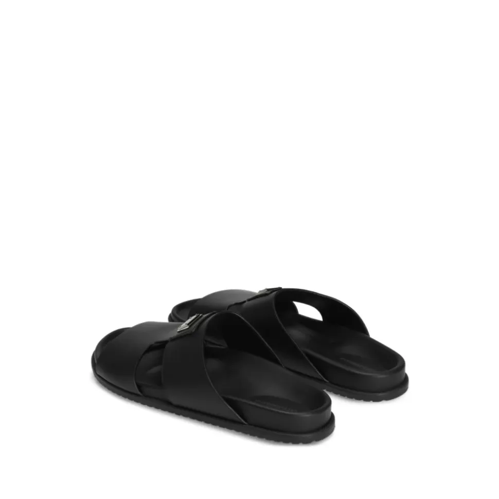 Schwarze Ledersandalen Flache Gummisohle