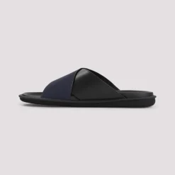 Schwarze Ledersandalen für Männer