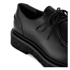 Schwarze Lederschnürschuhe Leichte Sohle