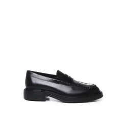 Schwarze Lederschuhe flach