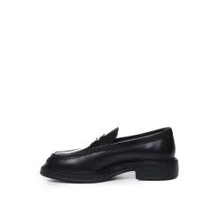 Schwarze Lederschuhe flach