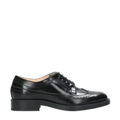 Schwarze Lederschuhe mit englischen Perforationen