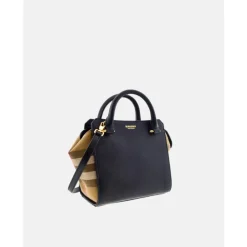 Schwarze Lederschultertasche mit House Check-Motiv