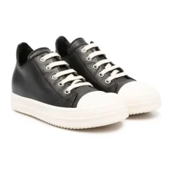 Schwarze Leder-Sneakers