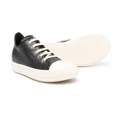 Schwarze Leder-Sneakers