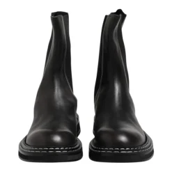 Schwarze Lederstiefel mit Logo